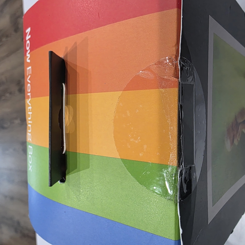 Polaroid NOW Instant Camera Everything Box Generation 2 Black Bundle - SEALED - Picture 5 of 7
